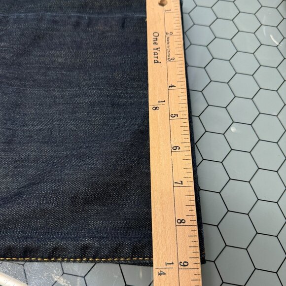 Levis 501 Jeans Mens 38 x 34 Blue Dark Wash Straight Leg Button Fly Denim - Picture 8 of 10